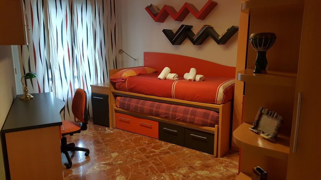 Eduardo Lucena 5, Mezquita Apartment Cordoba Ngoại thất bức ảnh