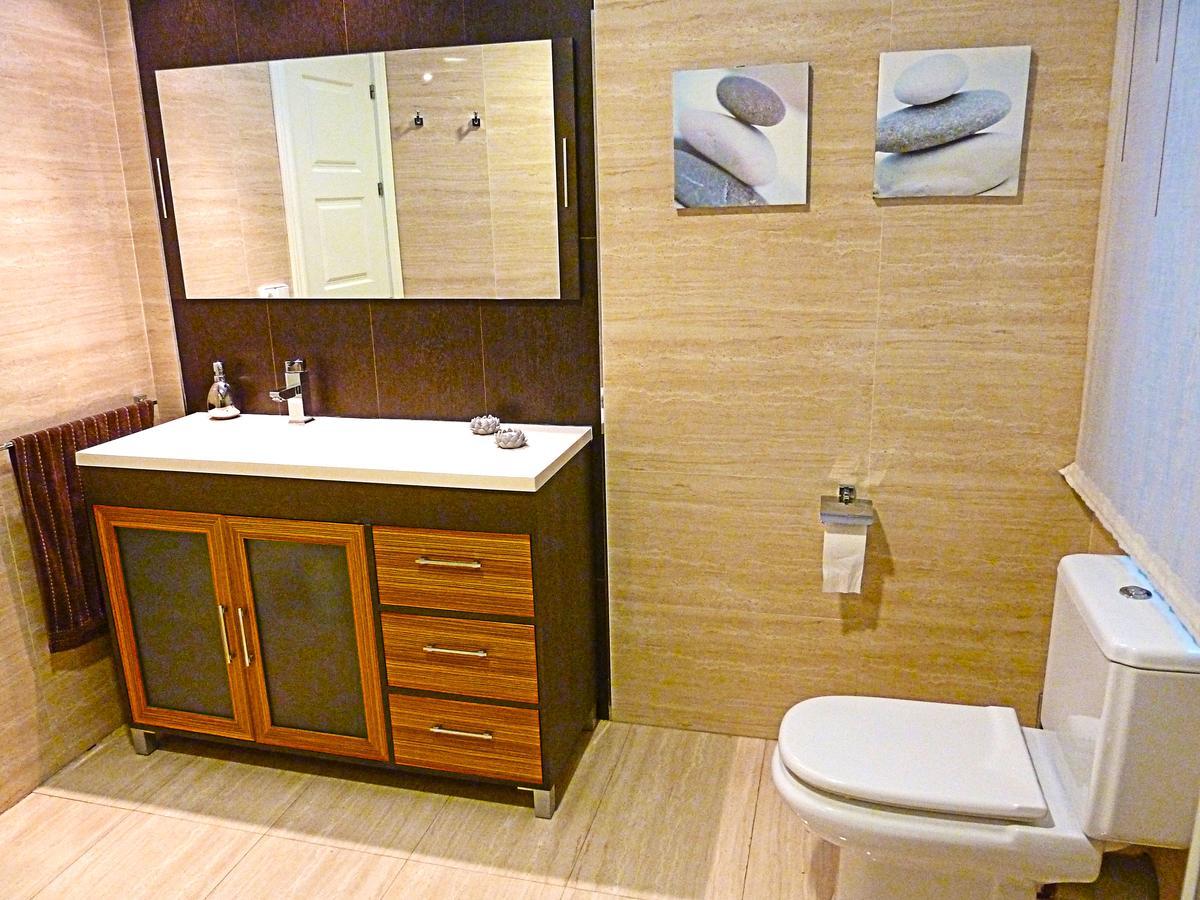 Eduardo Lucena 5, Mezquita Apartment Cordoba Ngoại thất bức ảnh