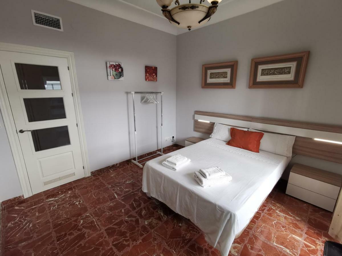 Eduardo Lucena 5, Mezquita Apartment Cordoba Ngoại thất bức ảnh